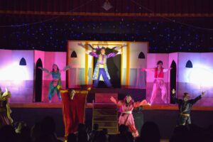 児童演劇「アラジンと魔法のランプ」